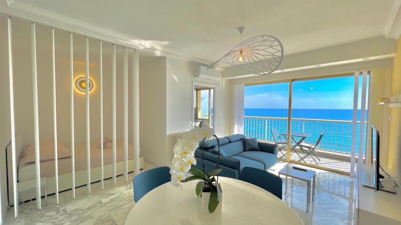 Seaviews By Jenni Menton, La Suite, Superbe Front De Mer, Top Emplacement Avec Terrasse Et Parking! Bagian luar foto