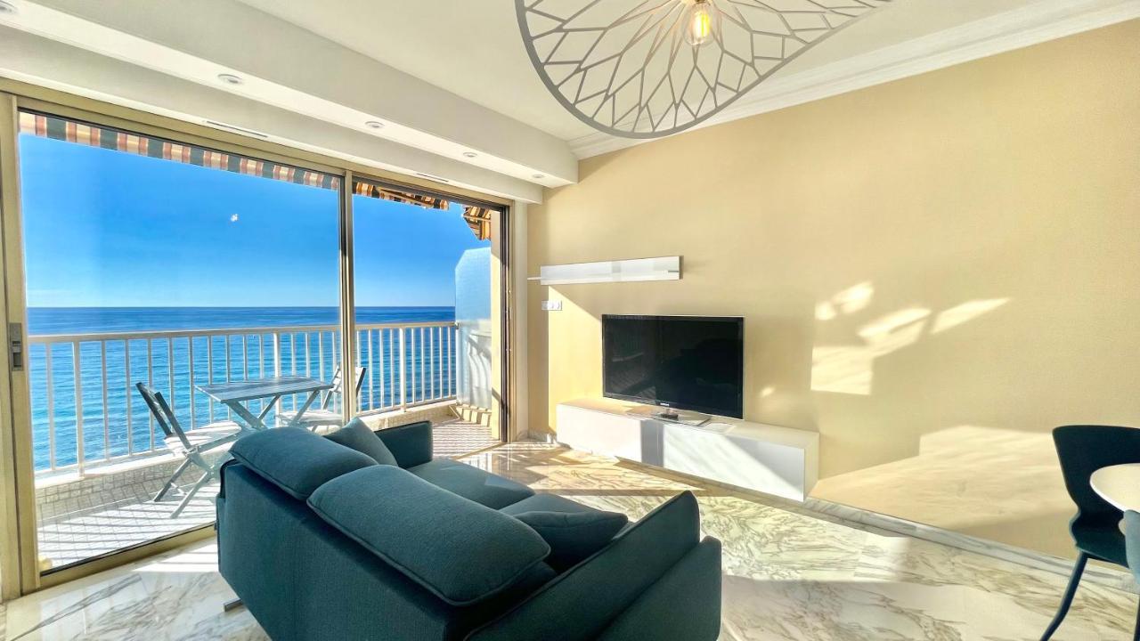 Seaviews By Jenni Menton, La Suite, Superbe Front De Mer, Top Emplacement Avec Terrasse Et Parking! Bagian luar foto