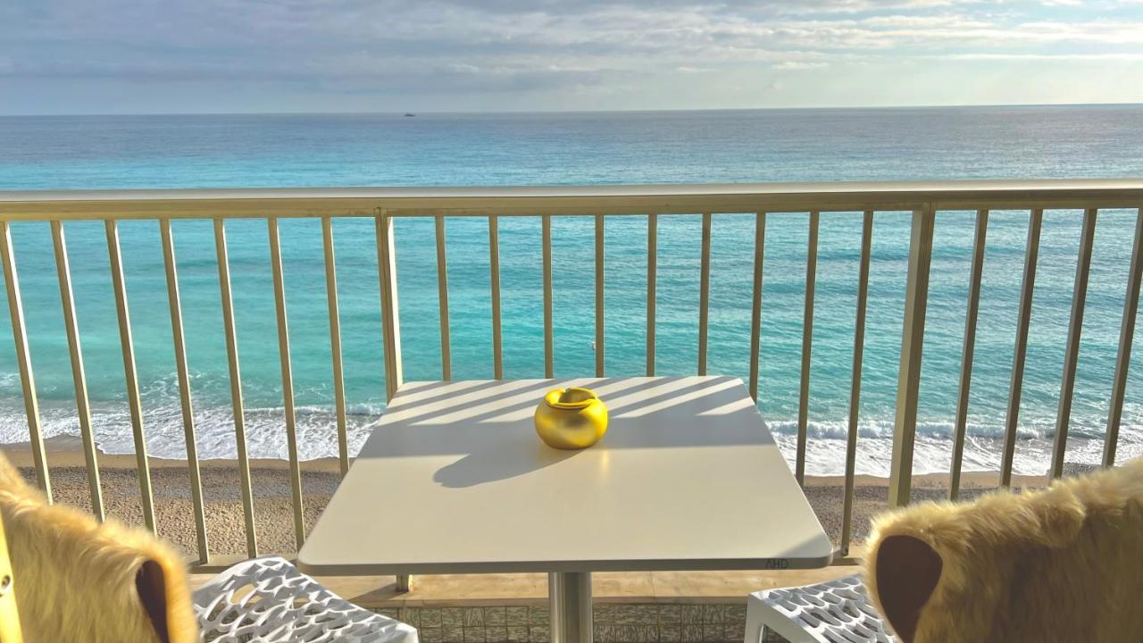 Seaviews By Jenni Menton, La Suite, Superbe Front De Mer, Top Emplacement Avec Terrasse Et Parking! Bagian luar foto