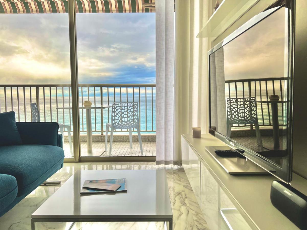 Seaviews By Jenni Menton, La Suite, Superbe Front De Mer, Top Emplacement Avec Terrasse Et Parking! Bagian luar foto