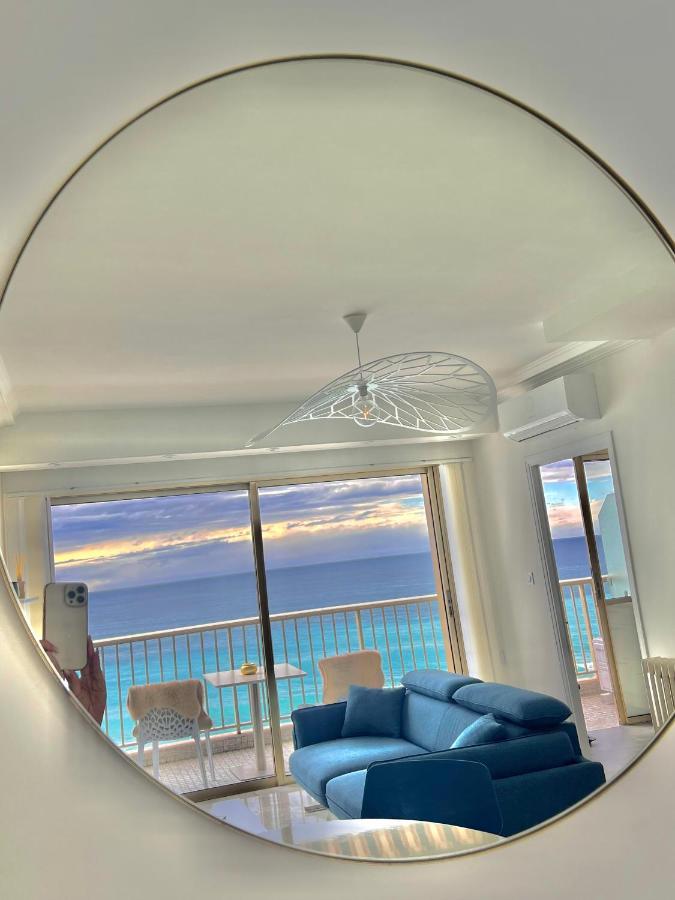 Seaviews By Jenni Menton, La Suite, Superbe Front De Mer, Top Emplacement Avec Terrasse Et Parking! Bagian luar foto