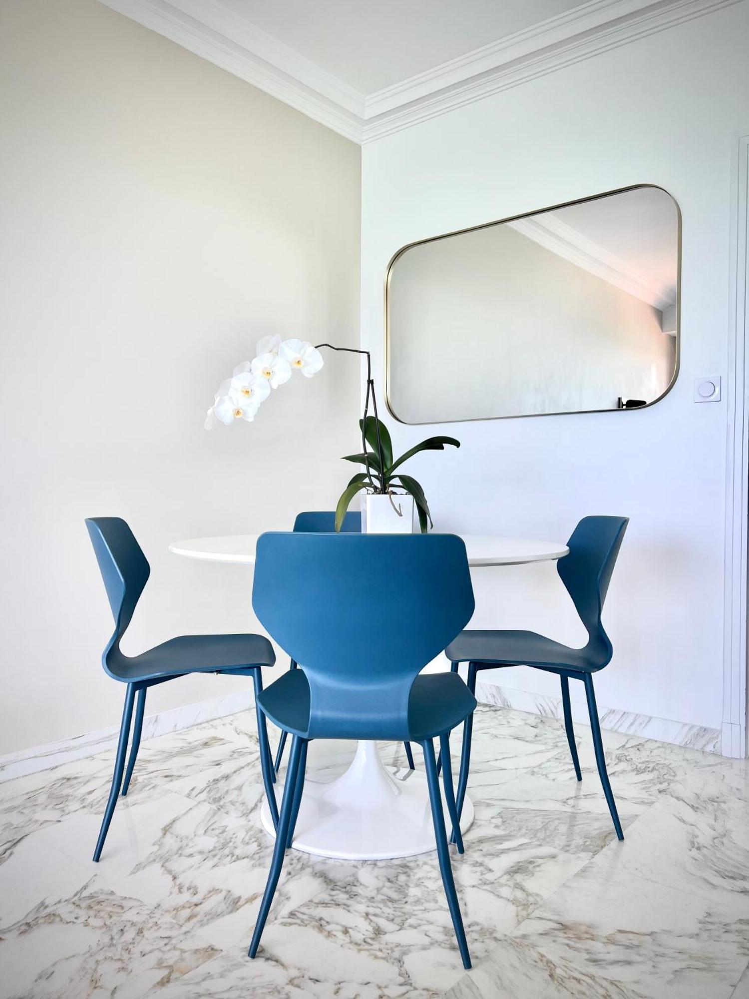 Seaviews By Jenni Menton, La Suite, Superbe Front De Mer, Top Emplacement Avec Terrasse Et Parking! Bagian luar foto